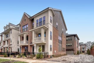 3115 Pinehurst Place, Charlotte, NC 28209