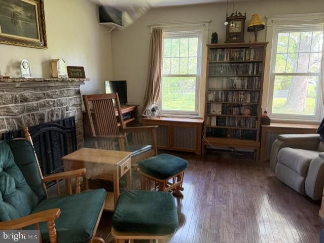 4102 RECTORTOWN RD, Marshall, VA 20115
