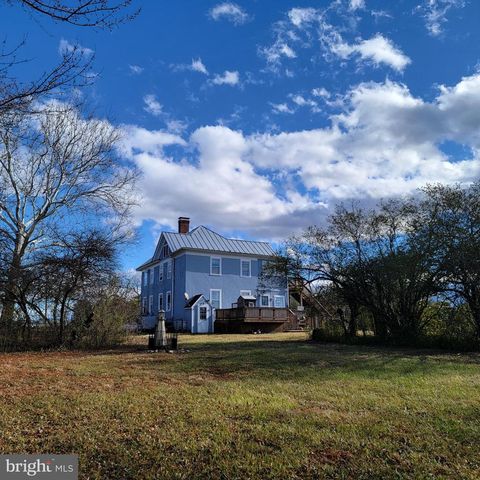 4102 RECTORTOWN RD, Marshall, VA 20115