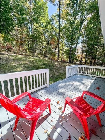 102 Putnam Road, Cleveland, GA 30528