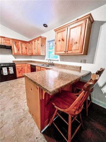 102 Putnam Road, Cleveland, GA 30528