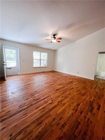 102 Putnam Road, Cleveland, GA 30528