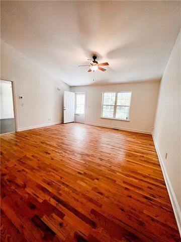 102 Putnam Road, Cleveland, GA 30528