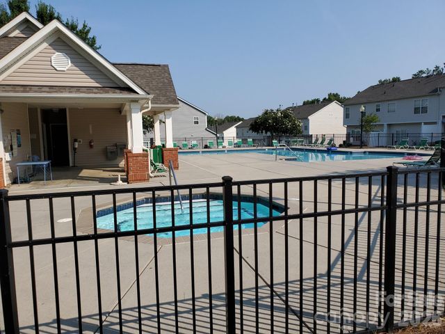 12050 Stratfield Place Circle, Pineville, NC 28134