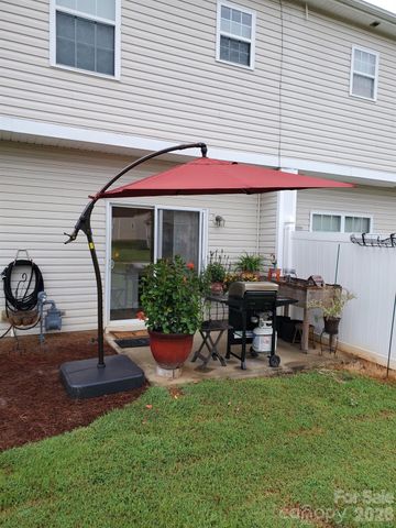 12050 Stratfield Place Circle, Pineville, NC 28134