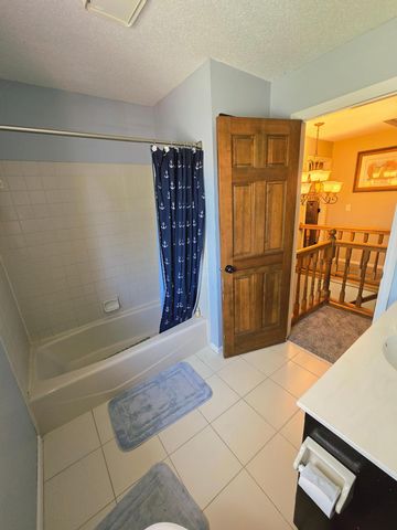 1435 138th Avenue NW, Andover, MN 55304