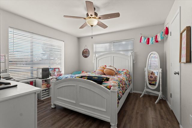 1007 S Howell Street, Brownfield, TX 79316