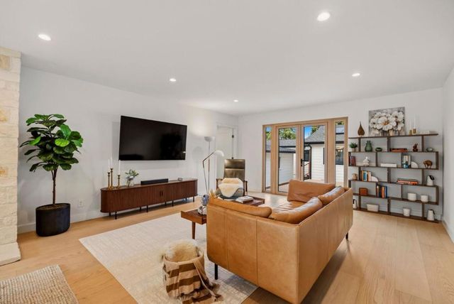 612 Sunset Drive, Pacific Grove, CA 93950