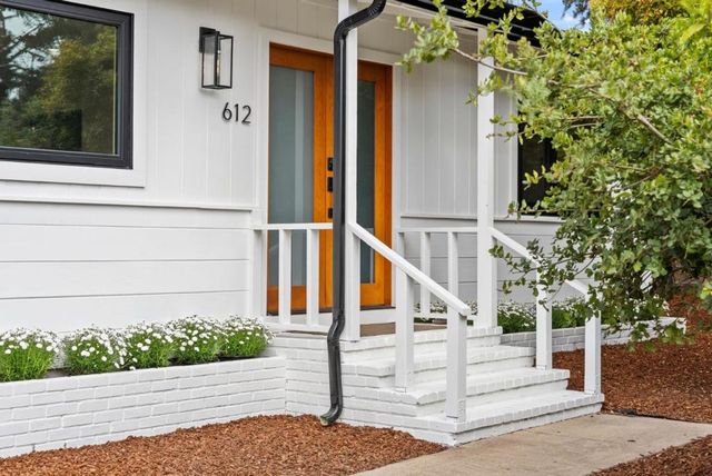 612 Sunset Drive, Pacific Grove, CA 93950