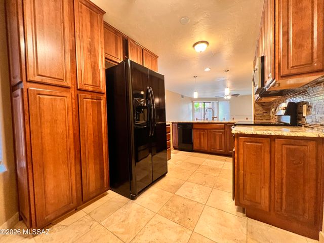 5675 N Camino Esplendora Apt 5129, Tucson, AZ 85718