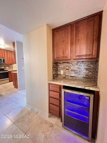 5675 N Camino Esplendora Apt 5129, Tucson, AZ 85718