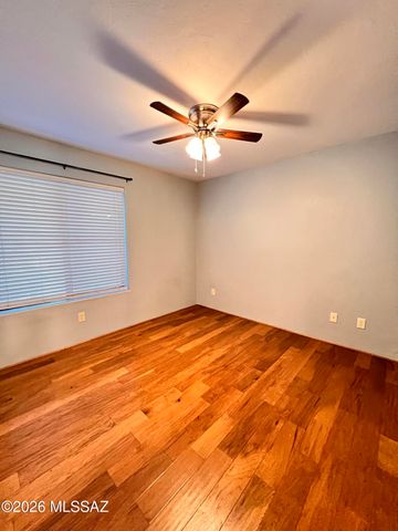 5675 N Camino Esplendora Apt 5129, Tucson, AZ 85718