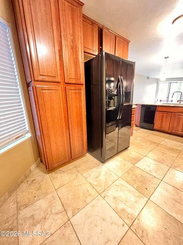 5675 N Camino Esplendora Apt 5129, Tucson, AZ 85718