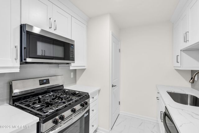 324 Crawford Street, Eatontown, NJ 07724
