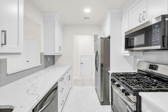 324 Crawford Street, Eatontown, NJ 07724