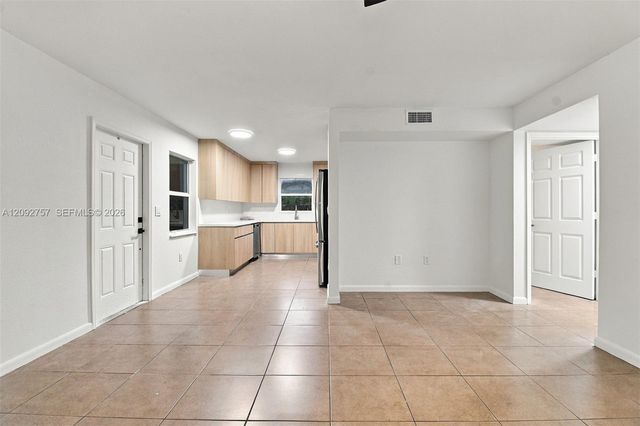 209 NE 35th Street NA, Oakland Park, FL 33334