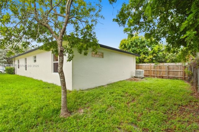 209 NE 35th Street NA, Oakland Park, FL 33334