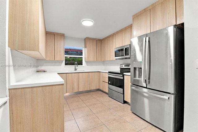 209 NE 35th Street NA, Oakland Park, FL 33334