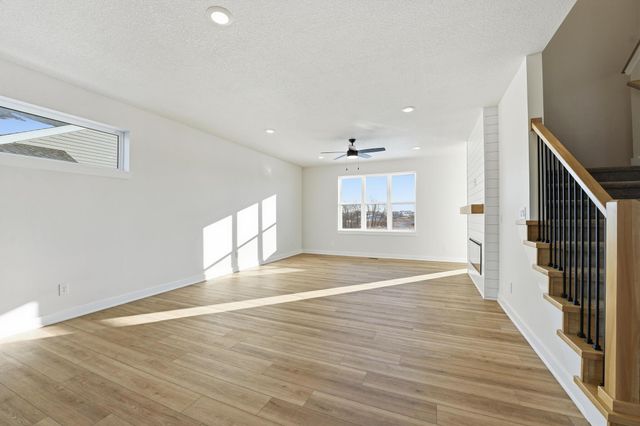 712 Plainside Avenue, Norwalk, IA 50211