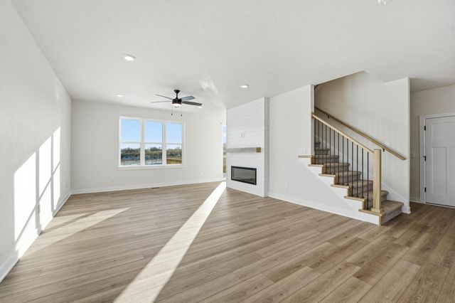 712 Plainside Avenue, Norwalk, IA 50211