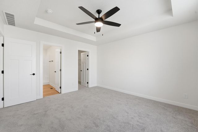 712 Plainside Avenue, Norwalk, IA 50211