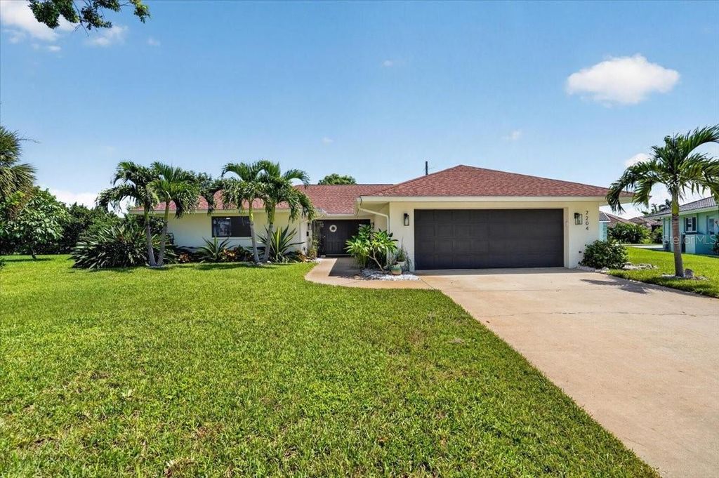 7204 13TH AVENUE W, BRADENTON, FL 34209 — photo 2