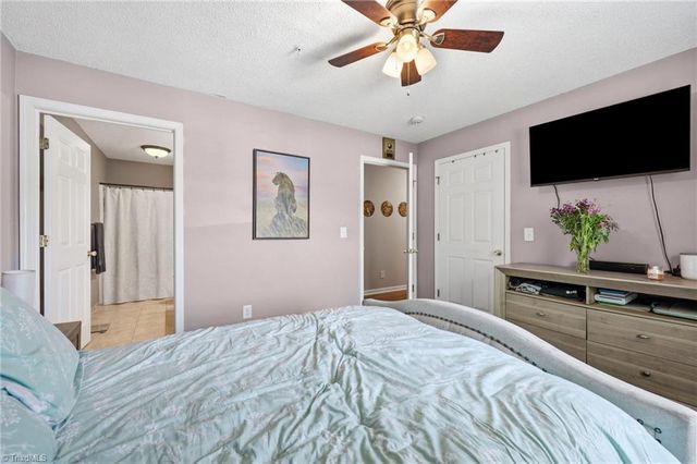 903 Hanahan Court 2A, Greensboro, NC 27409