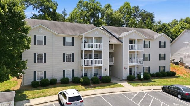 903 Hanahan Court 2A, Greensboro, NC 27409