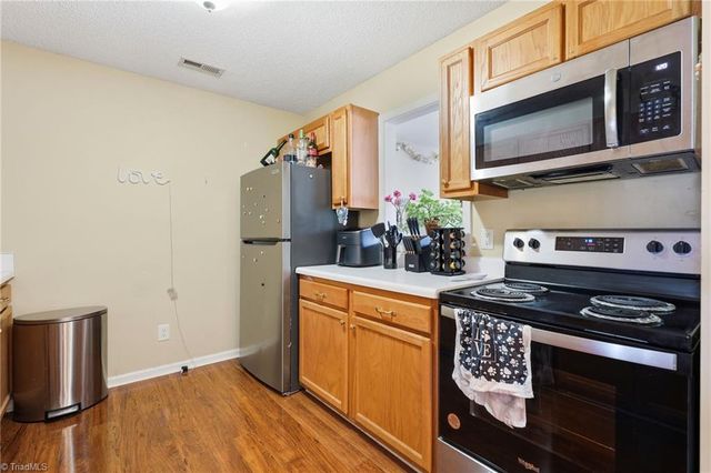 903 Hanahan Court 2A, Greensboro, NC 27409