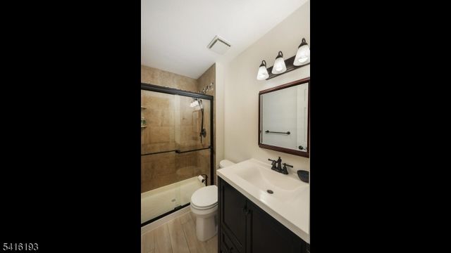 118 Bluebird Dr 4A, Hillsborough Twp., NJ 08844