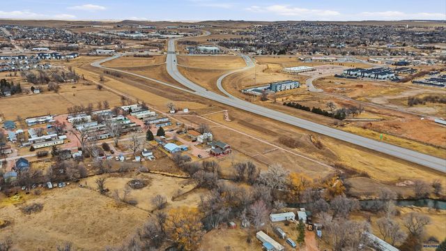 2925 ORCHARD LN, Rapid City, SD 57703