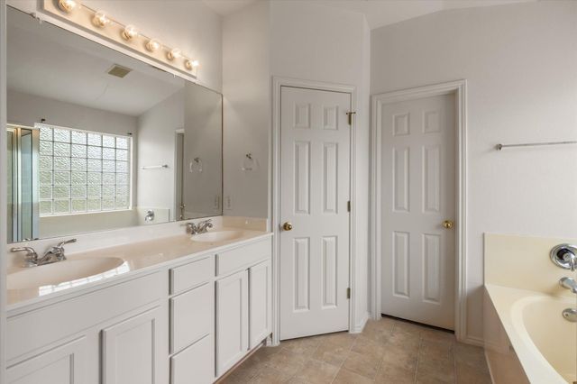 909 Settlement CV, Cedar Park, TX 78613