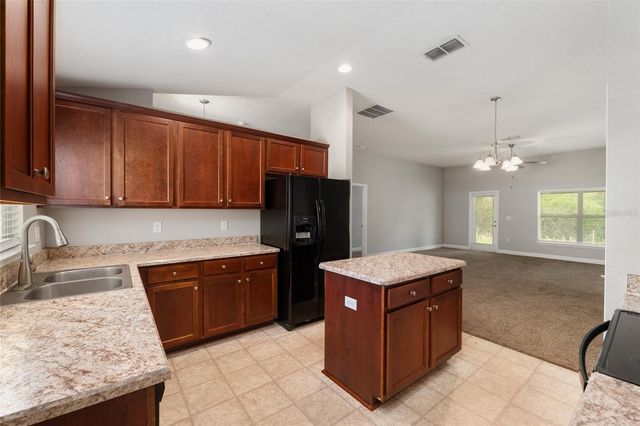 806 CHELSEA AVENUE, Fruitland Park, FL 34731