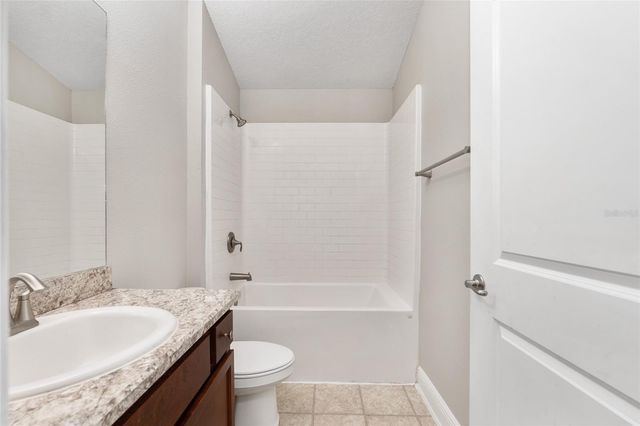 806 CHELSEA AVENUE, Fruitland Park, FL 34731