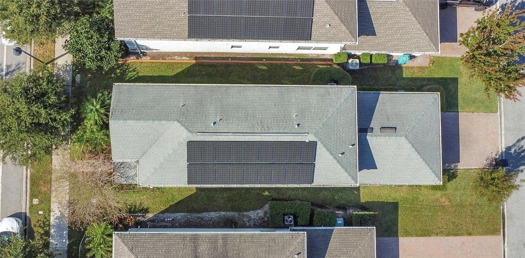 Image 26 of property listing at 11879 FICTION AVENUE, Orlando, FL 32832