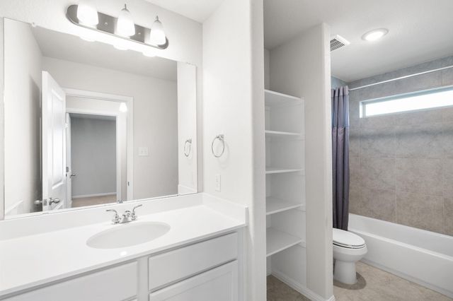 195 White Horses DR, Kyle, TX 78640