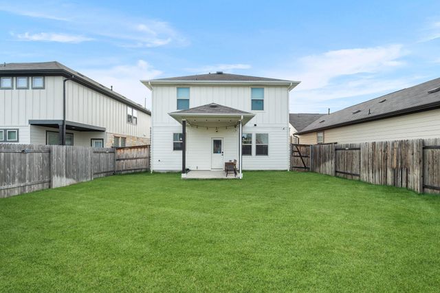 195 White Horses DR, Kyle, TX 78640