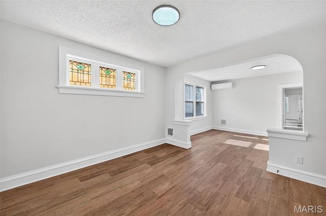 5803 S Kingshighway Boulevard 2S, St Louis, MO 63109