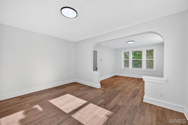 5803 S Kingshighway Boulevard 2S, St Louis, MO 63109