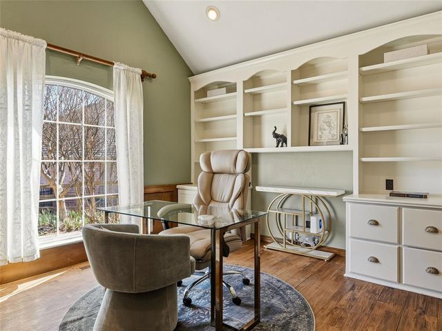 3913 Shortgrass Circle, Edmond, OK 73003