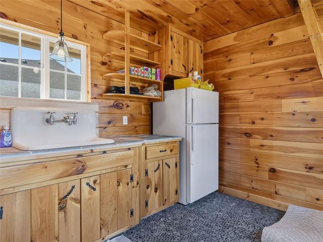 3913 Shortgrass Circle, Edmond, OK 73003