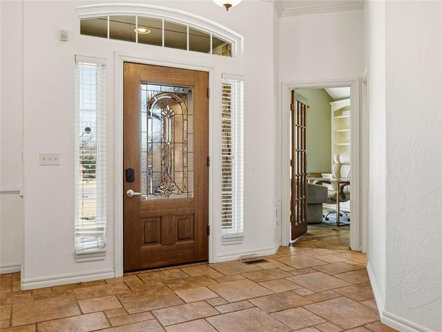 3913 Shortgrass Circle, Edmond, OK 73003