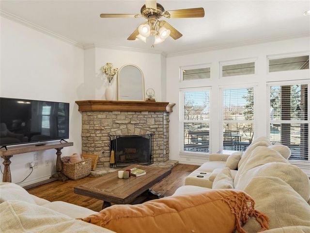 3913 Shortgrass Circle, Edmond, OK 73003