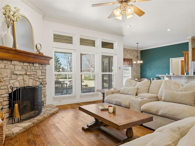 3913 Shortgrass Circle, Edmond, OK 73003