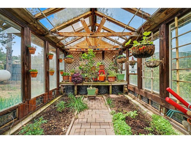 239 Estes Park Estates Dr, Lyons, CO 80540