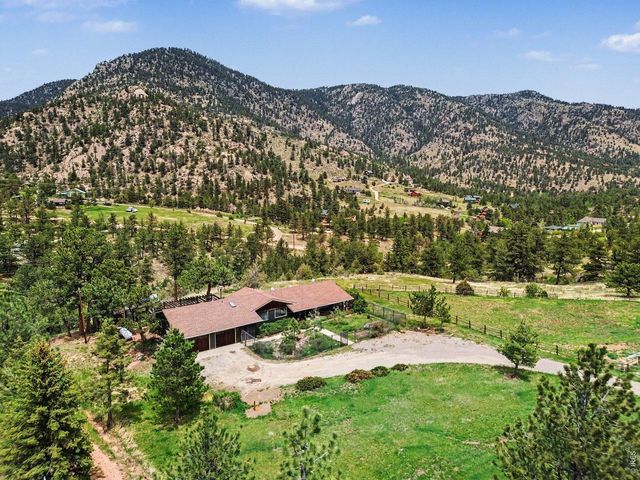 239 Estes Park Estates Dr, Lyons, CO 80540