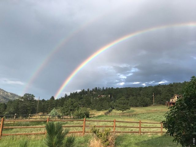 239 Estes Park Estates Dr, Lyons, CO 80540