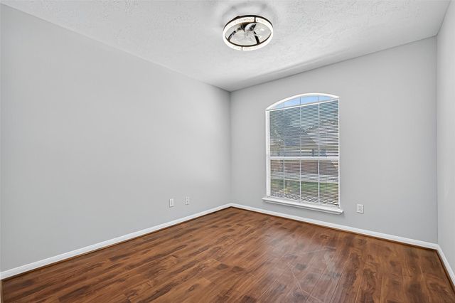 2710 Grants Lake Boulevard L8, Sugar Land, TX 77479