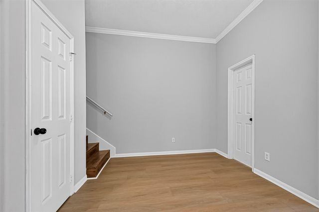 2710 Grants Lake Boulevard L8, Sugar Land, TX 77479