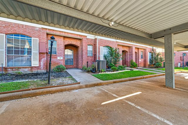 2710 Grants Lake Boulevard L8, Sugar Land, TX 77479